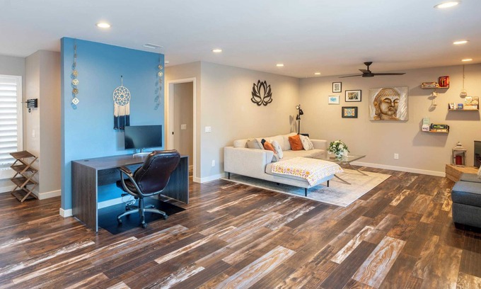 Loma Alta Apartment | Enchanting Coastal Retreat: Modern 2BR Villa with Hot Tub in Sunny Oceanside, Sa