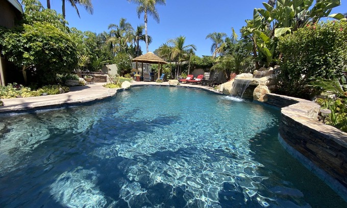 Leucadia House | Encinitas Beach House- Beautiful Backyard Oasis