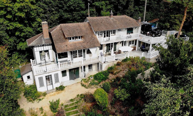 Jouy-en-Josas House | Enclos de Châtillon - Grand jardin, dépendance