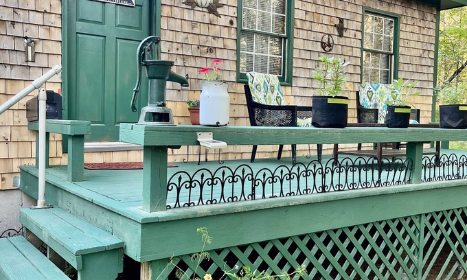 Lamoine Apartment | End of Season DISCOUNT! Near Acadia National Park in Frenchmen's Bay, Lamoine