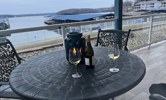 Gravois Mills Condo | End Unit Condo - Gorgeous First Tier Lake View