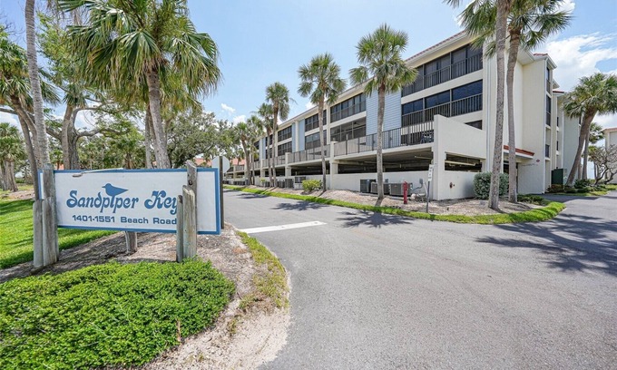 Englewood Condo | Englewood Beach -Sandpiper Key - Walking distance to the Beach, and Restaurants