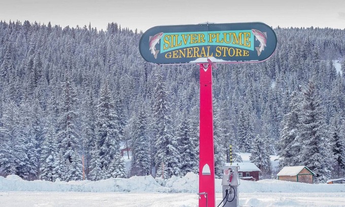 Pitkin Apartment | Enjoy a historic town and Colorado Mountains!