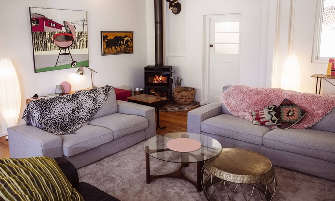 Mallanganee House | Enjoy a Relaxing Countryside Stay in the Rural Village of Mallanganee