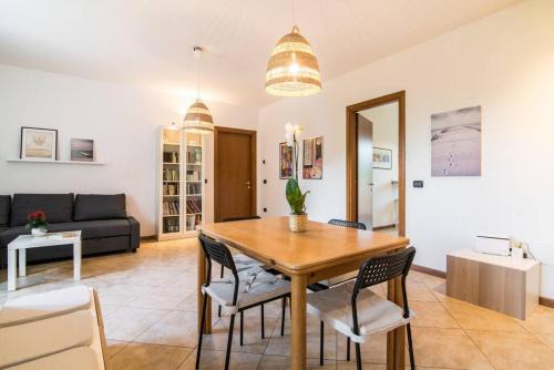 Camin Apartment | enJoy Home - Appartamento ampio, luminoso e immerso nel verde