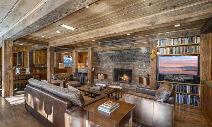 Olympic Valley House | Enjoy the historic nature of Olympic Valley in the valley's second oldest home!