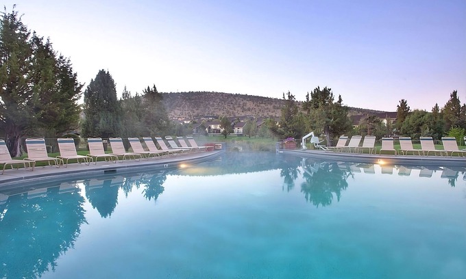 Redmond Cabin | Enjoy the Perks! With Outdoor Pool, Free Parking, Recreational Activities!