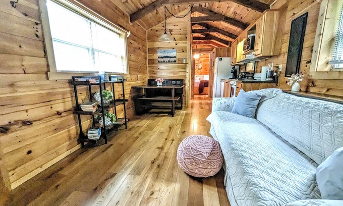 Valley Hill Cabin | Enjoy the serenity of this charming getaway in Hendersonville, NC