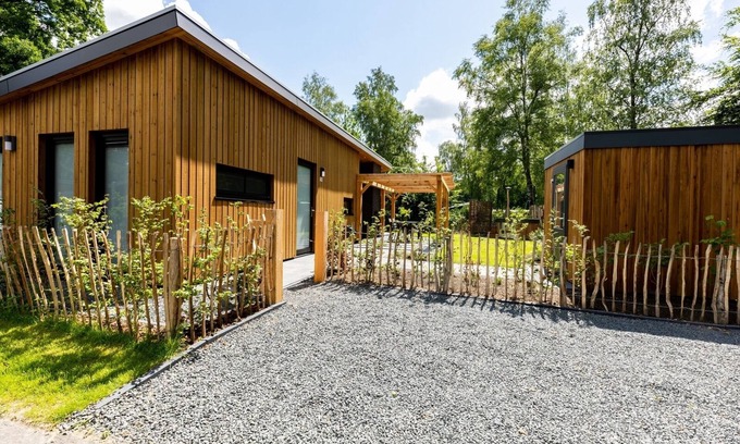 Wekerom House | Enjoy without worries in the hottub