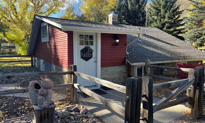 Inkom House | Enjoy your stay at the Cabin Creek Inn