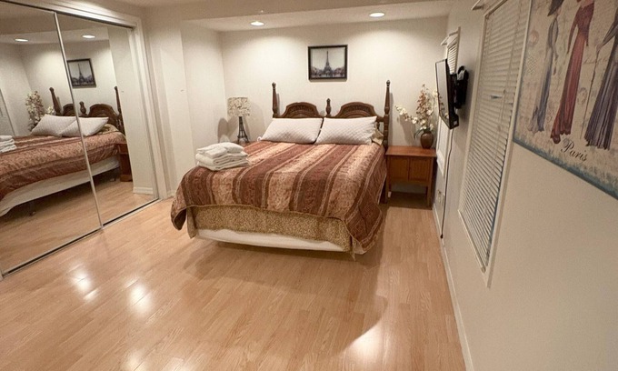 Lorain Apartment | Enjoyable 2-bedroom apartment with AC in Lorain