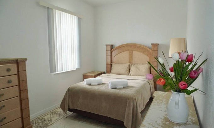 Warm Mineral Springs Condo | Enjoyable 2-bedroom/2 Bathroom condo with AC in North Port
