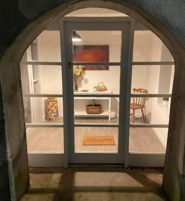 Enniskillen House | Enniskillen - TownHouse - Sleeps 6 - Parking