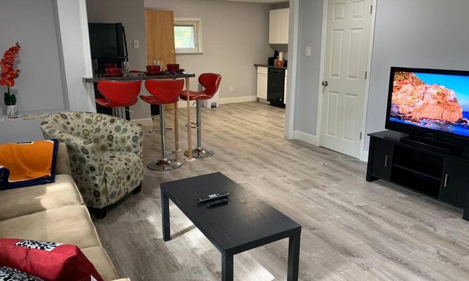 Niagara Falls House | Entire Condo Minutes from Niagara Falls (USA)