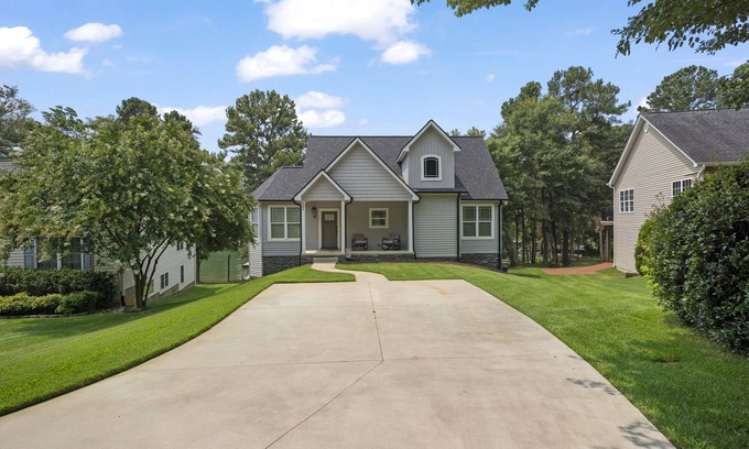 Anderson House | Entire Lake House with lake views