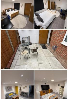 Bow Apartment | Entire One Bedroom Apartment with Living Room and Private Garden