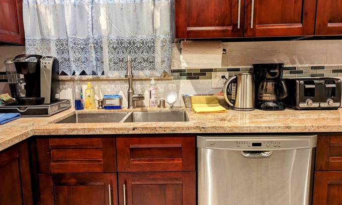 Daly City House | Entire Private 2nd Floor - 6 family members enjoying home! Free 1 car parking