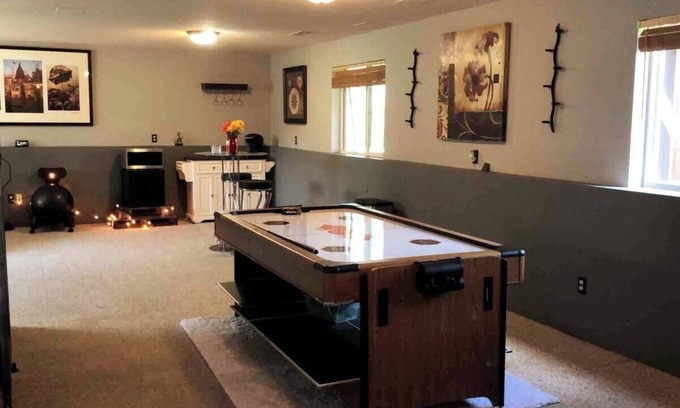 Cottage Grove House | Entire private basement suite residential home