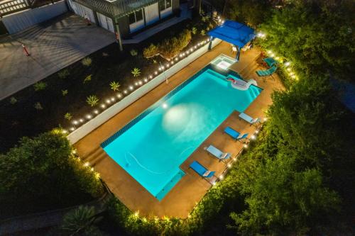 El Cajon House | Entire Private Pool, Big Yard, View, 4BR, King Bed, 10 Parking, Available Now