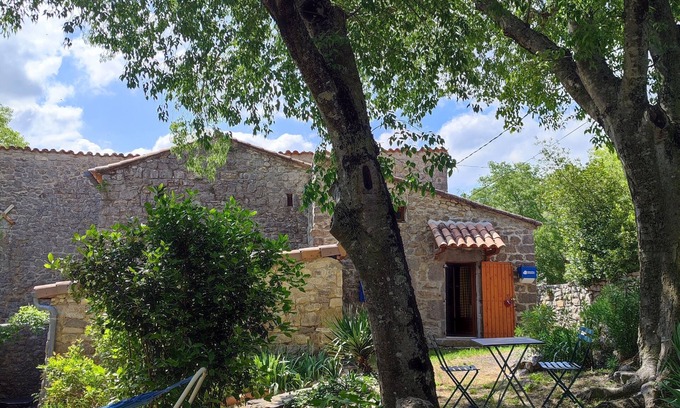Brujas House | Entre Ardèche et Gard, un Gîte Tout Confort Pour un Séjour Nature et Détente