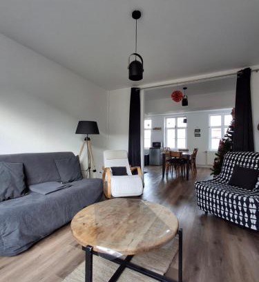 Arras Apartment | Entre les places, spacieux, calme, idéalement situé