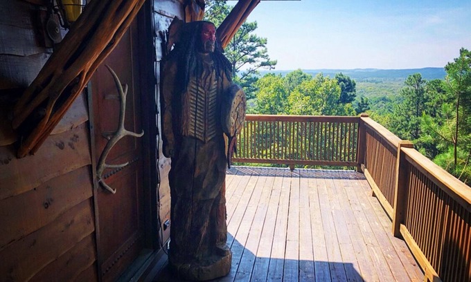 Broken Bow Cabin | Epic views! Hot tub under the stars, close to lake