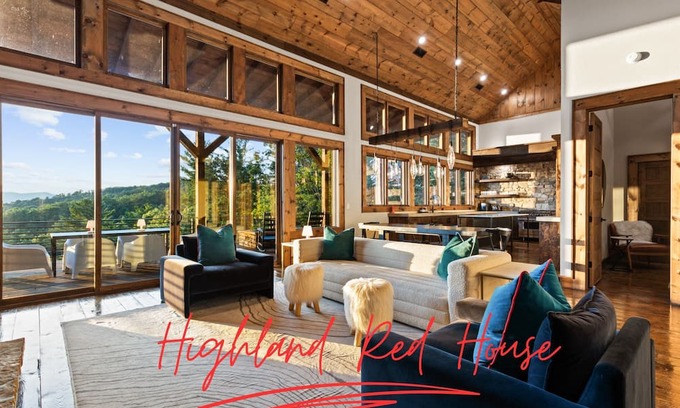 Morganton Cabin | Epic Views | Luxe Stay @ Highland Red House | Family Fun, Games, HotTub, FirePit