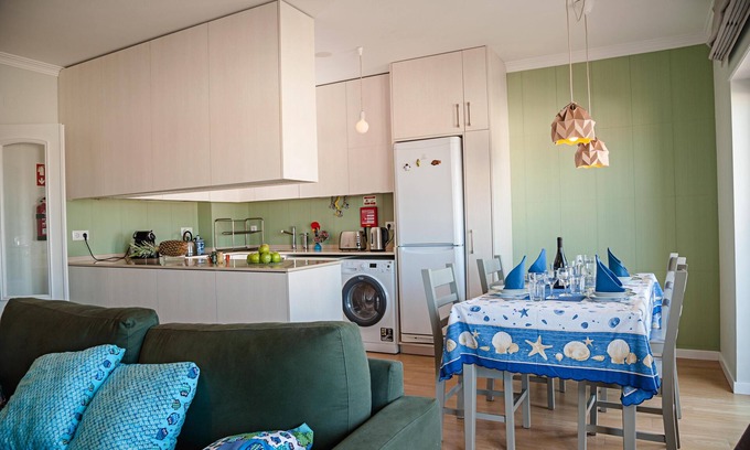 Ericeira Apartment | Ericeira- Atlantic Ocean Hill - Apartment
