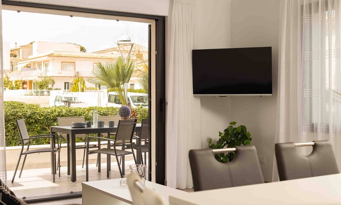 Can Picafort Villa | Es Descans - Newly renovated house with terrace 200 meters from the beach