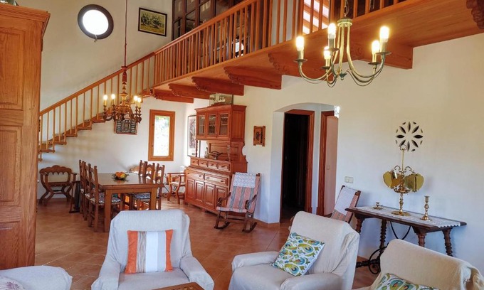 Porreres Ski Chalet | Es Riquers des Pinar