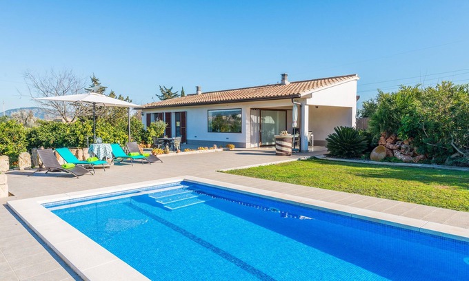 Sa Pobla Villa | ES SERRAL - Villa with private pool in sa Pobla. Free WiFi