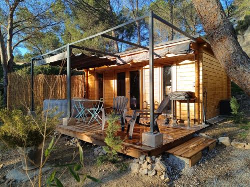 Aurons Apartment | Escapade sous les pins 20m2