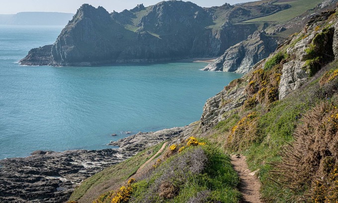 East Prawle Cottage | Escape from it all! Coastguard cottage in AONB at Prawle Point with sea views