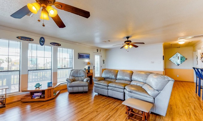 Crystal Beach House | Escape | Gulf Views | Large Deck | Pet Friendly