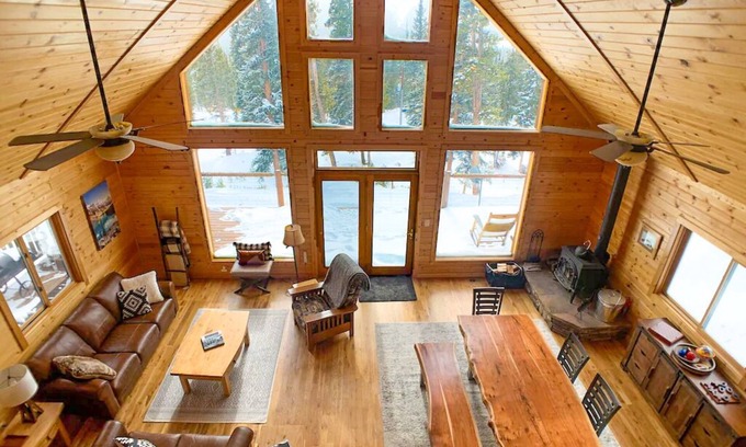 Valley of the Sun Cabin | Escape to the Mountains! Relax with a gorgeous front row view of Mt. Sherman.