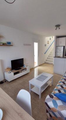 El Pozo de los Frailes House | Esparto y sal