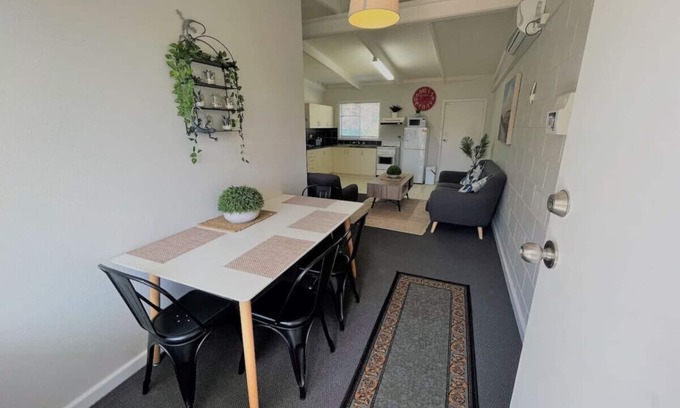 Castletown Apartment | Esperance Little Units 3