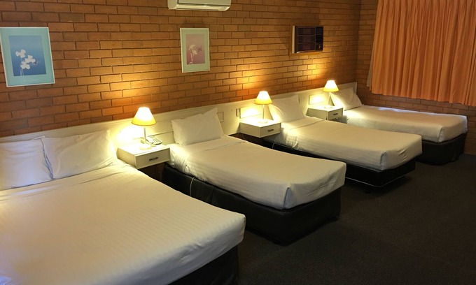 Essendon North Hotel | Essendon Motel