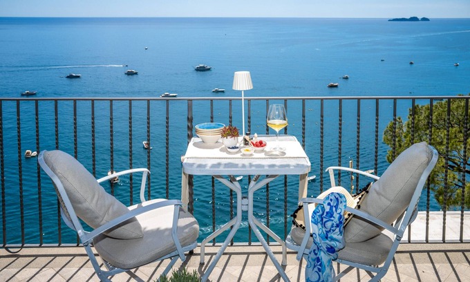 Positano House | Estate4home- Emeri Positano