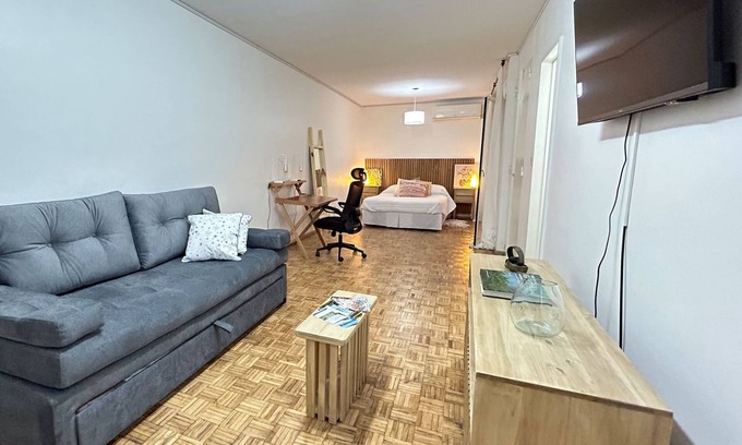 Retiro Apartment | Estudio con Encanto: Patio Luminoso