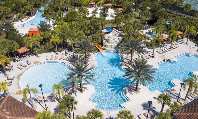 Loughman Cottage | Eternal Summer at Solterra Resort by Shine Villas
