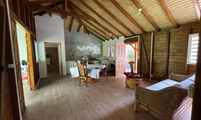 Morne-A-l'Eau House | Évasion Créole : Superb T3 with all modern comforts" - in French only
