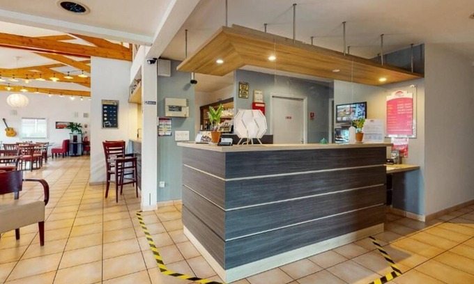 Ibos Hotel | Ever Route 64 Brit Hotel Tarbes Ibos