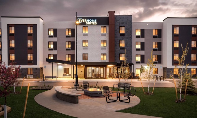 Bozeman Hotel | Everhome Suites Bozeman