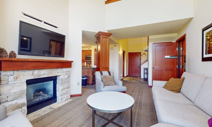 Olympic Valley Condo | Everline Resort & Spa ski-in/ski-out condo with elevator, pool, hot tub, & spa