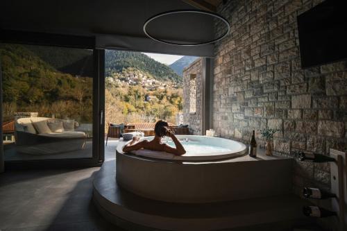 Gavros Bed & Breakfast | Evora Luxury Suites