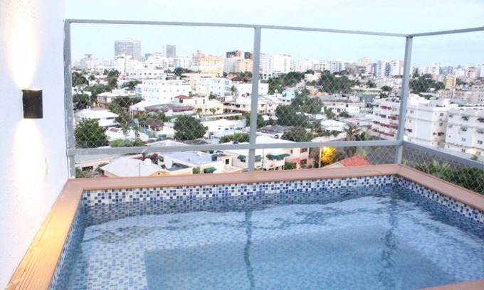 Ensanche Quisqueya Apartment | Excellent apartment with lovely views and a pool