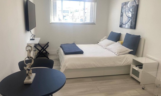 The Roads Apartment | Excellent location Miami Brickell Studio 1.7 Miles from the Beach