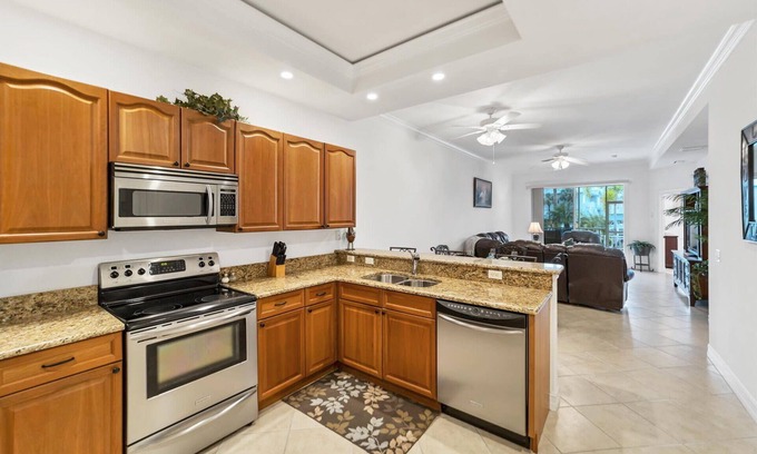 Punta Gorda Condo | 🥇 Exceptional 3bd condo with private enclosed lanai (CH1065)