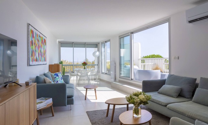 Le Couchant Apartment | EXCEPTIONAL - Elegant 100m2 +60m2 terrace 3 bedrooms 2 bathrooms, 200 meters from the beach